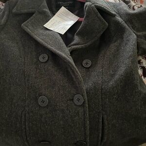 Brand New Women's Charcoal Pea Coat great winter coast